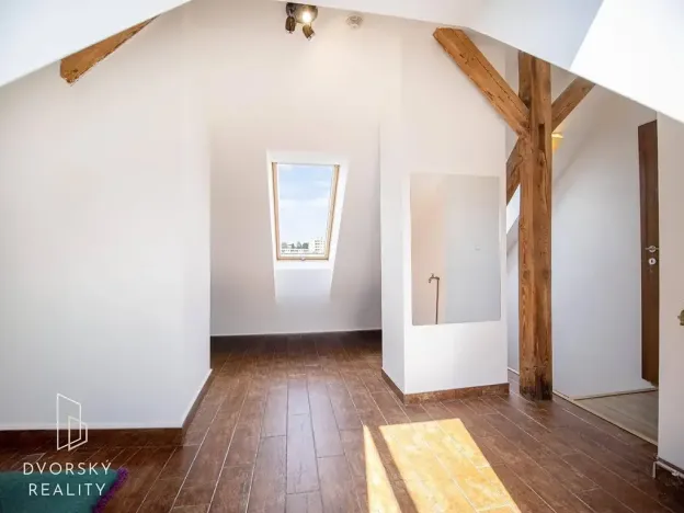 Prodej bytu 4+kk, Mnichovo Hradiště, Jiráskova, 87 m2