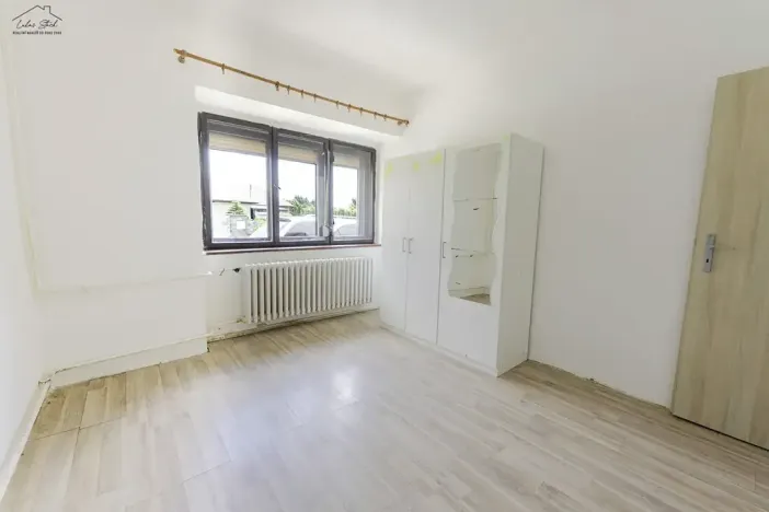 Prodej komerční nemovitosti, Račiněves, 435 m2