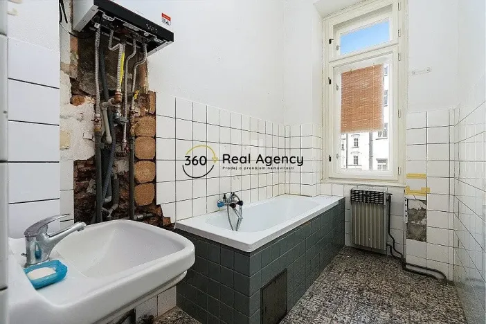 Prodej bytu 3+kk, Praha - Smíchov, Štefánikova, 93 m2