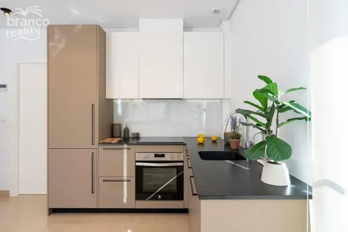 Prodej rodinného domu, La Marina, Alicante, Španělsko, 98 m2