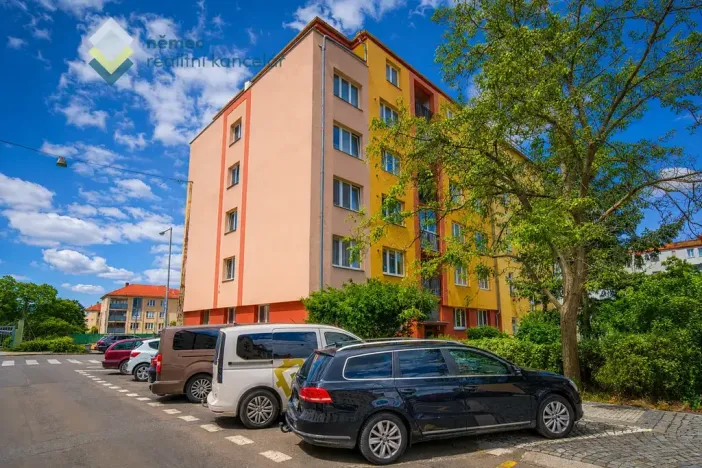 Pronájem bytu 2+kk, Praha - Strašnice, Věšínova, 35 m2