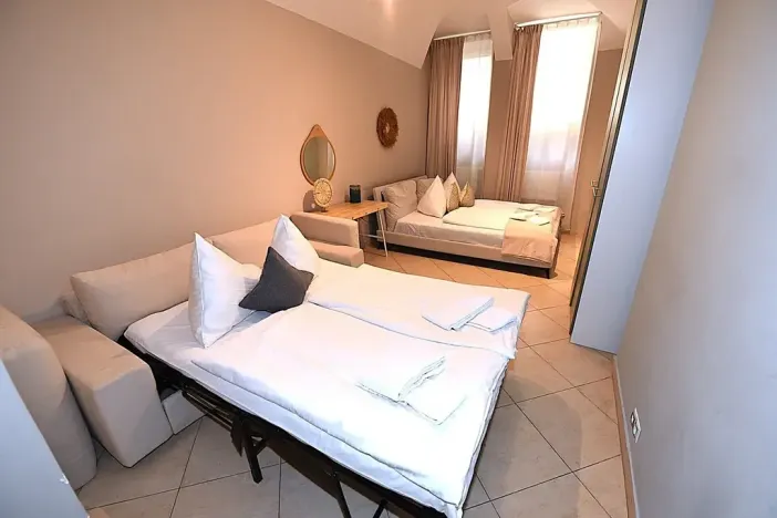 Prodej bytu 6+kk a větší, Praha - Nové Město, Hálkova, 224 m2