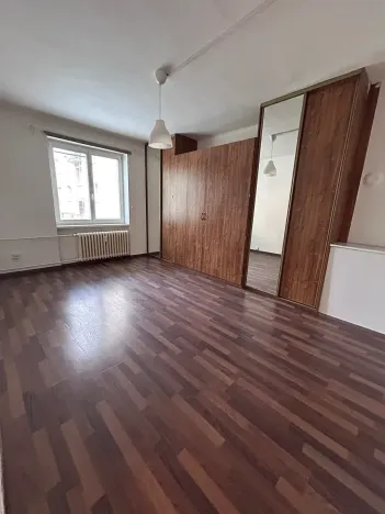 Pronájem bytu 1+1, Ostrava, Krasnoarmejců, 35 m2