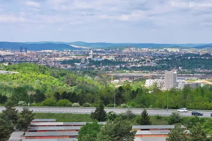 Prodej bytu 3+1, Brno, Horníkova, 74 m2