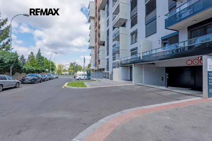 Pronájem bytu 3+kk, Praha - Kamýk, Hodkovická, 80 m2