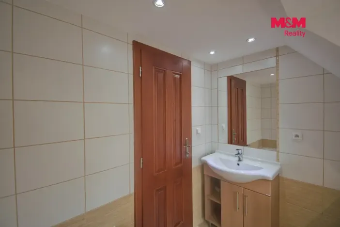 Prodej komerční nemovitosti, Příbor, Místecká, 308 m2