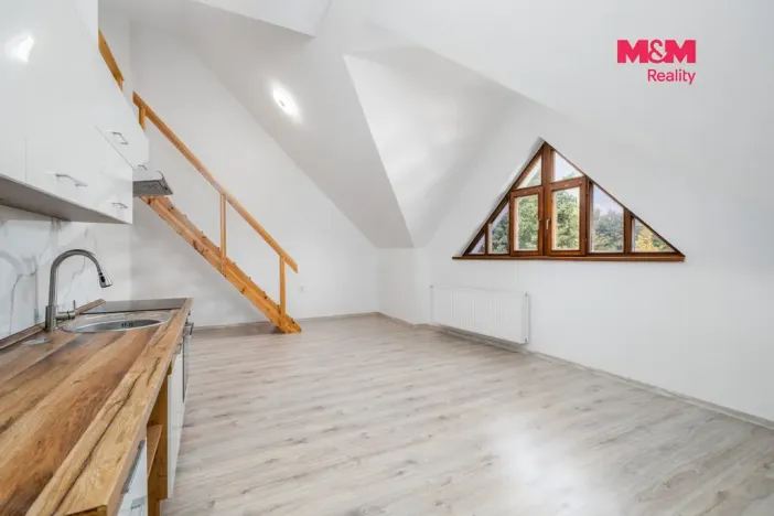 Pronájem bytu 2+kk, Chlumec, Ústecká, 50 m2