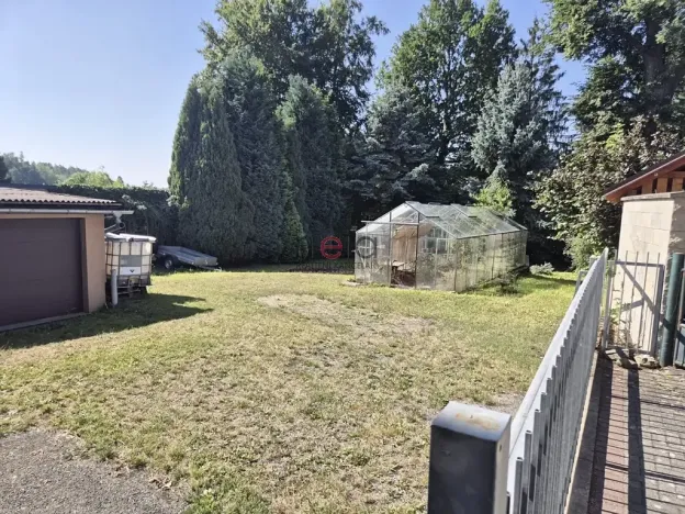 Prodej komerční nemovitosti, Nový Bor, 280 m2