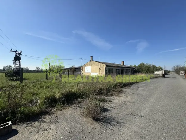 Prodej komerční nemovitosti, Holešov, 27330 m2