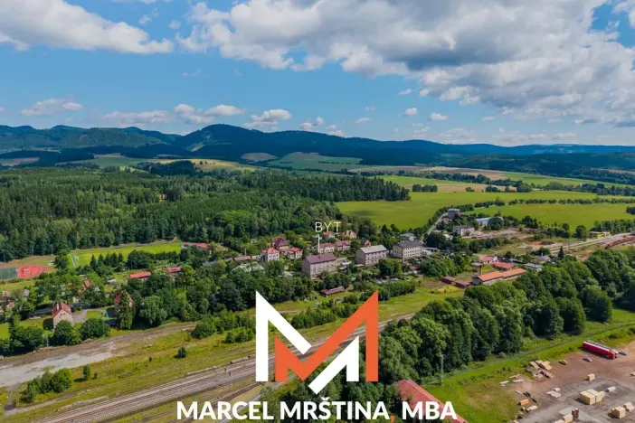 Prodej bytu 4+1, Meziměstí, Školní, 112 m2