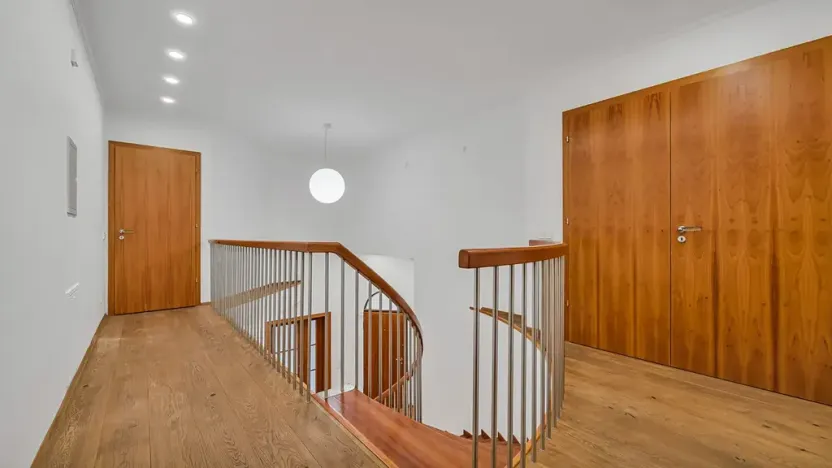 Prodej rodinného domu, Průhonice, Jitrocelová, 380 m2