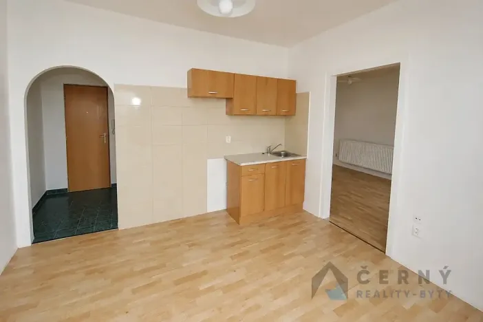 Pronájem bytu 2+kk, Liberec, Dobiášova, 36 m2