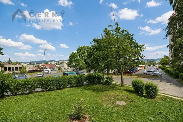 Pronájem bytu 2+kk, Liberec, Dobiášova, 36 m2