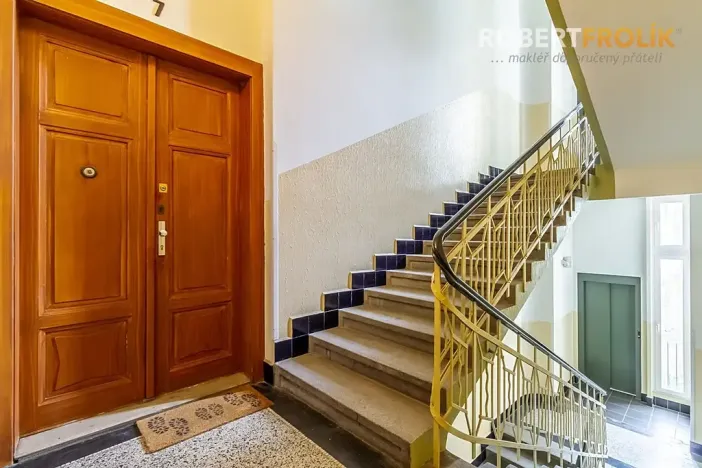 Pronájem bytu 3+1, Praha - Bubeneč, Národní obrany, 140 m2