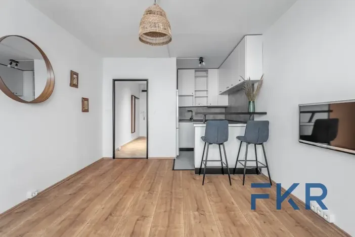 Pronájem bytu 1+kk, Praha - Háje, Hlavatého, 27 m2