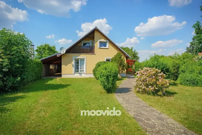 Prodej rodinného domu, Praha - Lipence, K Černošicím, 128 m2