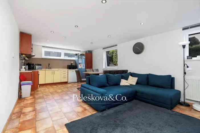 Prodej vícegeneračního domu, Praha - Štěrboholy, Pod areálem, 333 m2