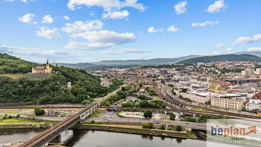 Prodej komerční nemovitosti, Ústí nad Labem, Bílinská, 108 m2