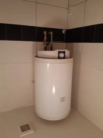 Pronájem bytu 1+kk, Praha - Řeporyje, Ořešská, 33 m2