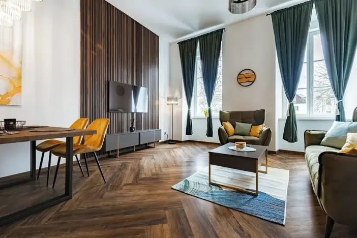 Prodej bytu 3+kk, Horní Planá, Náměstí, 83 m2