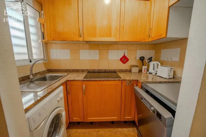Prodej bytu 3+kk, Torrevieja, Alicante, Španělsko, 51 m2