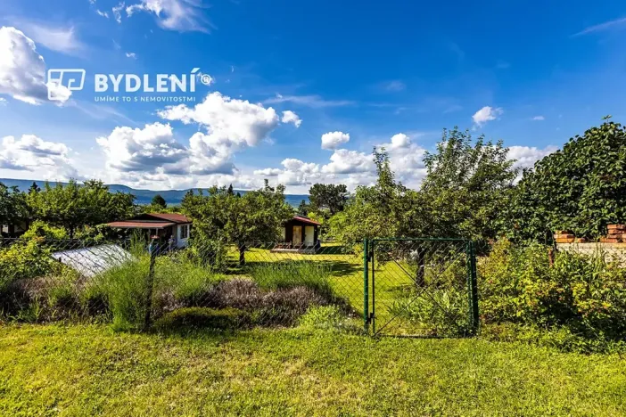 Prodej zahrady, Teplice, 382 m2