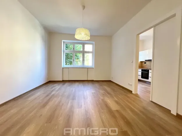 Pronájem bytu 2+1, Brno, Zemědělská, 65 m2