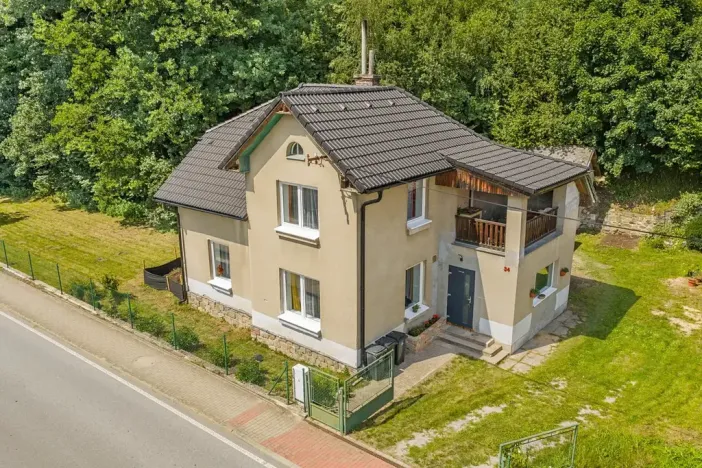 Prodej rodinného domu, Horní Bradlo, 173 m2