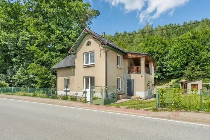 Prodej rodinného domu, Horní Bradlo, 173 m2