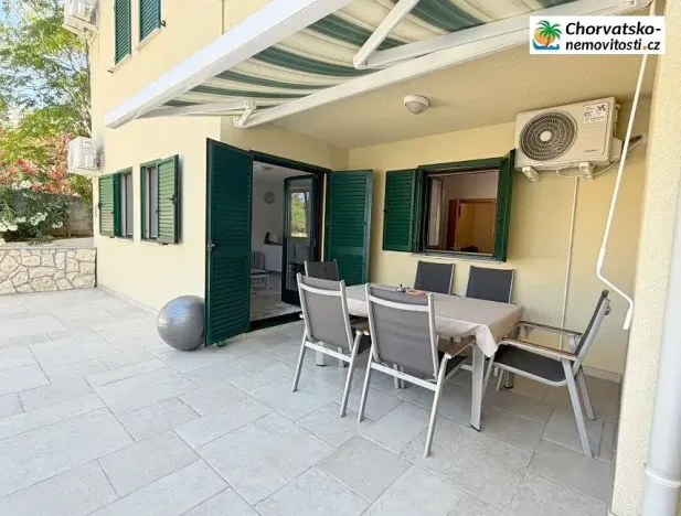 Prodej bytu 3+kk, Novalja, Chorvatsko, 72 m2