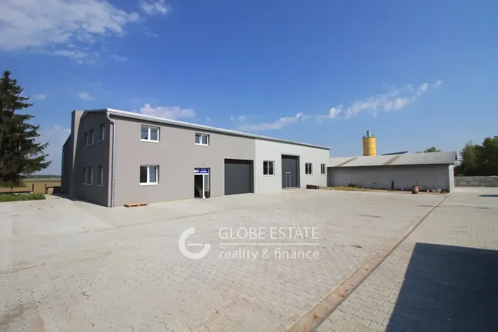 Pronájem výrobních prostor, Záryby, 1000 m2