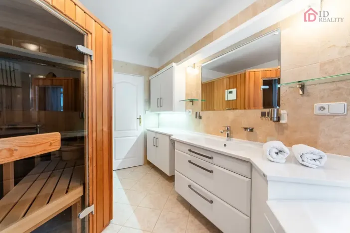 Prodej rodinného domu, Chrudim - Chrudim II, Vlčí Hora, 406 m2