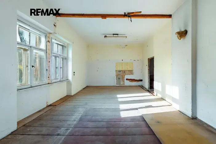 Prodej činžovního domu, Velká Kraš, 420 m2