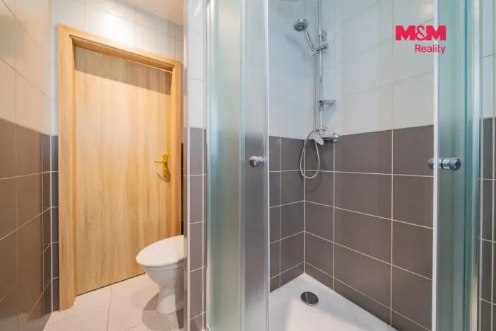 Prodej bytu 2+1, Aš, Hlavní, 61 m2