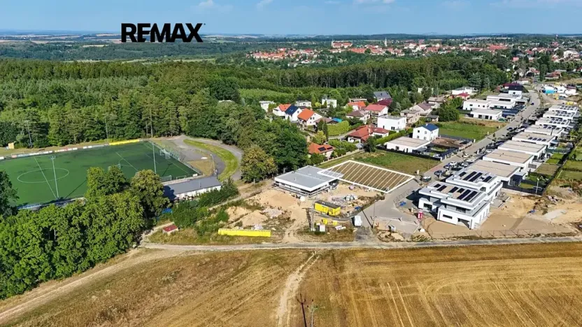 Prodej pozemku pro bydlení, Kostelec nad Černými lesy, 897 m2
