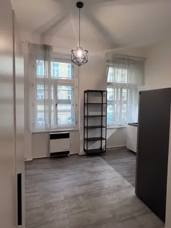 Pronájem bytu 2+kk, Praha - Vinohrady, Nitranská, 45 m2