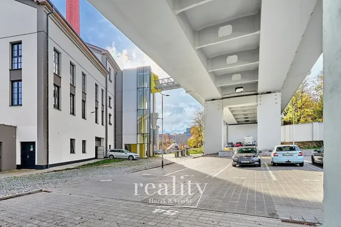 Pronájem bytu 2+kk, Jihlava, Křižíkova, 96 m2