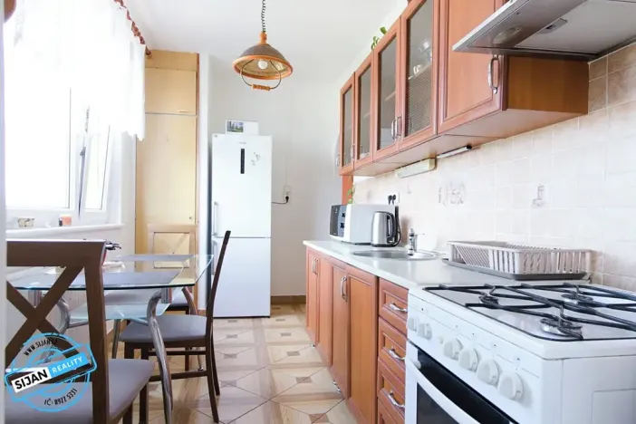 Prodej bytu 3+1, Krnov, E. Hakena, 68 m2