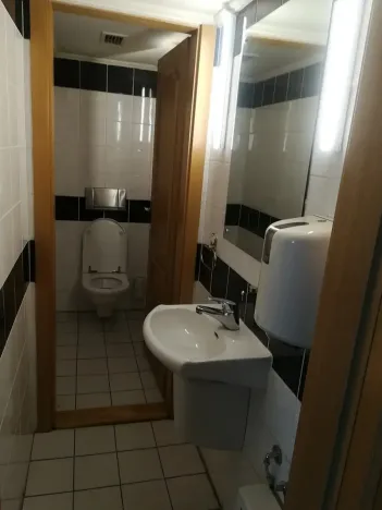 Pronájem kanceláře, Praha - Nové Město, náměstí I. P. Pavlova, 87 m2