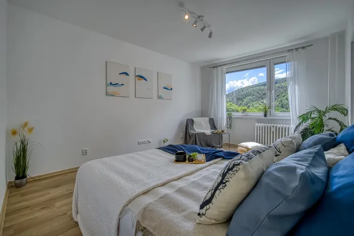Pronájem bytu 1+1, Děčín - Děčín IX-Bynov, Nálepkova, 35 m2