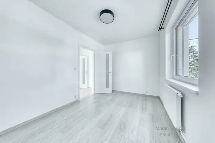 Pronájem bytu 2+kk, Praha - Řepy, Laudova, 60 m2