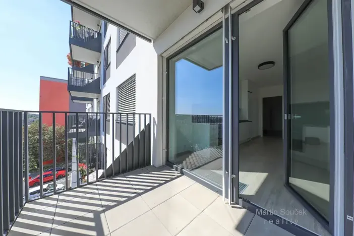 Pronájem bytu 2+kk, Praha - Řepy, Laudova, 60 m2