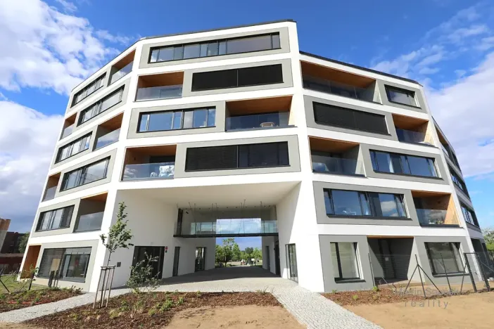 Prodej obchodního prostoru, Praha - Hlubočepy, Dostalové, 37 m2