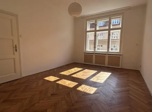 Pronájem bytu 2+1, Praha - Bubeneč, Čs. armády, 88 m2