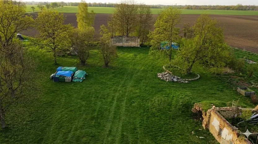 Prodej pozemku, Chorušice, 850 m2