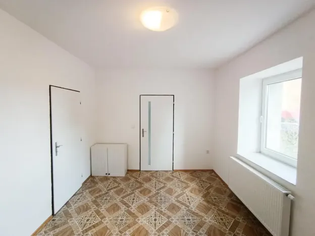 Pronájem bytu 3+kk, Planá, Karlín, 61 m2