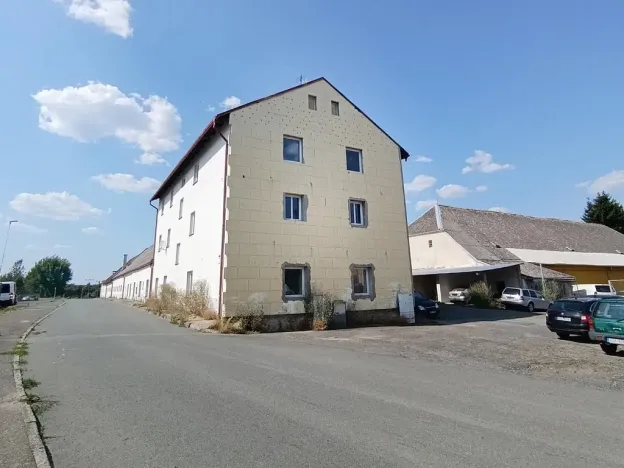 Pronájem bytu 3+kk, Planá, Karlín, 61 m2
