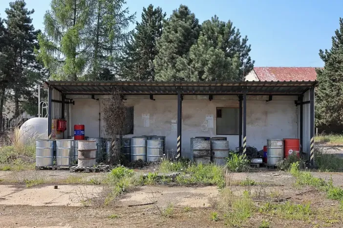 Prodej skladu, Kadaň, 11945 m2