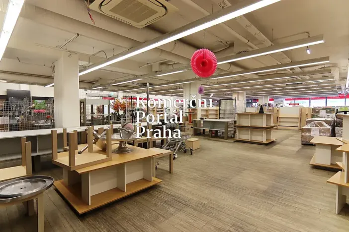 Pronájem obchodního prostoru, Praha - Krč, Olbrachtova, 450 m2