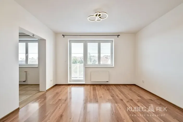 Prodej bytu 1+1, Tábor, Nad Obchvatem, 53 m2